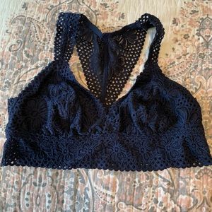 Navy Aerie bralette!